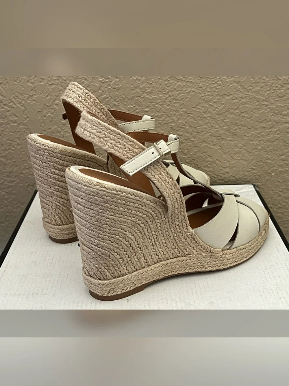 Steve Madden Thelma Bone Leather Wedge Heel Sandals Size-9.5